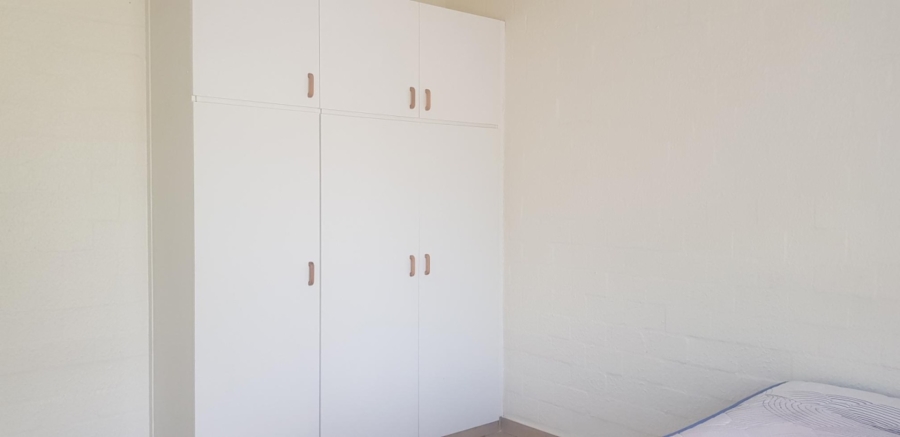 To Let 2 Bedroom Property for Rent in Table View Western Cape